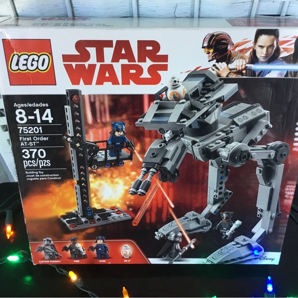 Lego Star Wars 1st Order AT ST 75201 New with slight creases on box - Picture 9 of 16